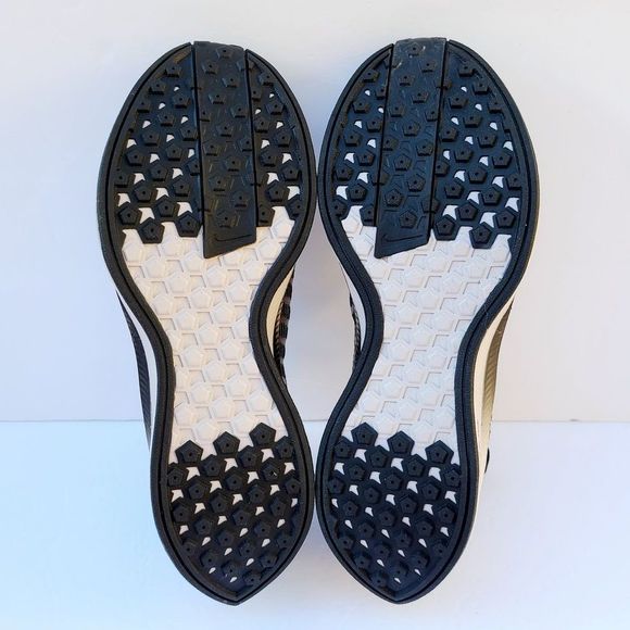 NEW Nike Womens Zoom Pegasus Turbo 2 Running Shoes AT8242-007 Size 6.5 Black - Picture 6 of 6